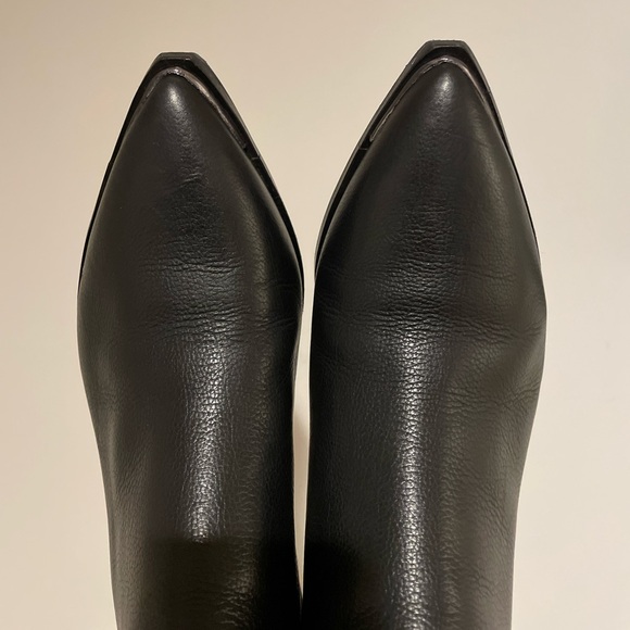 ✨ LIKE NEW ✨ MARC FISHER YALE POINTY TOE CHELSEA BOOTIE - Picture 6 of 9